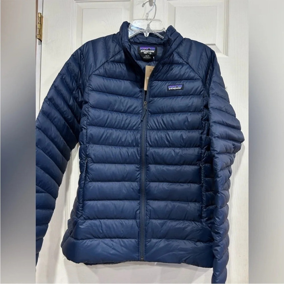 Patagonia Women’s M Medium Down Sweater Puffer Jacket New Navy Blue NWT 2 - Picture 1 of 13